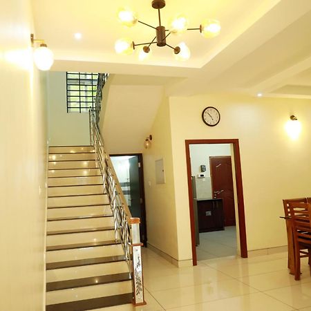 Clover Home Tiruvalla Eksteriør bilde